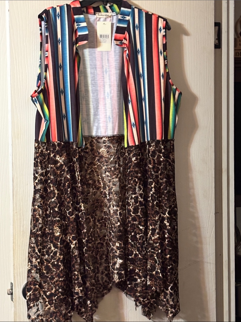 Sleeveless Mixed-Print Layered Vest - Multicolor & leopard print